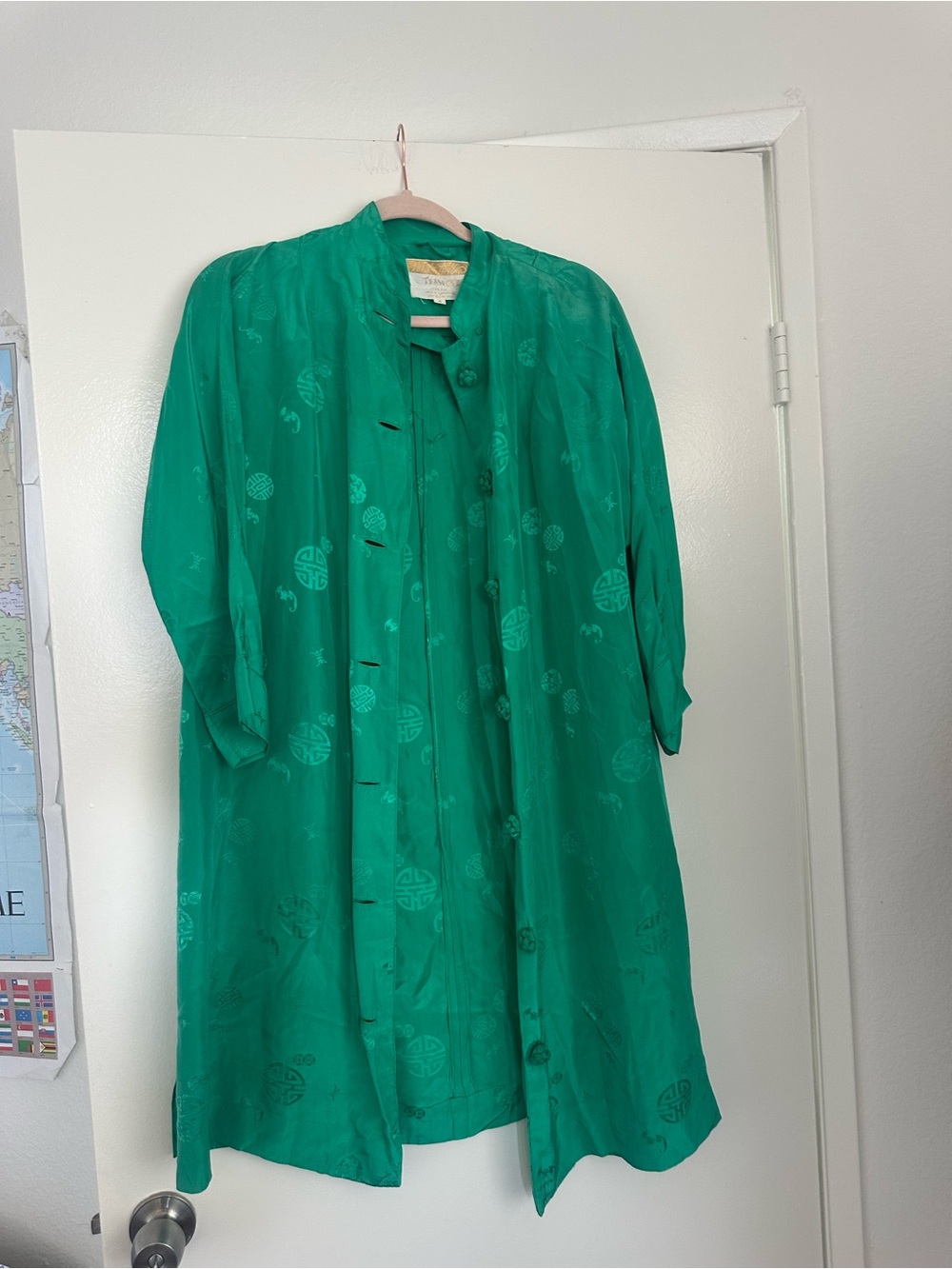 Lord & Taylor Teahouse Vintage Green Women’s Silk Coat